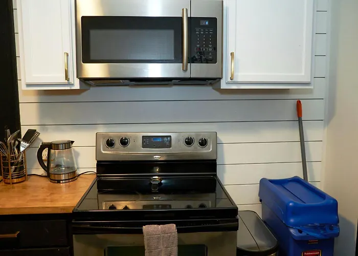 Cozy Atl Getaway - 5 Min From Airport & Downtown