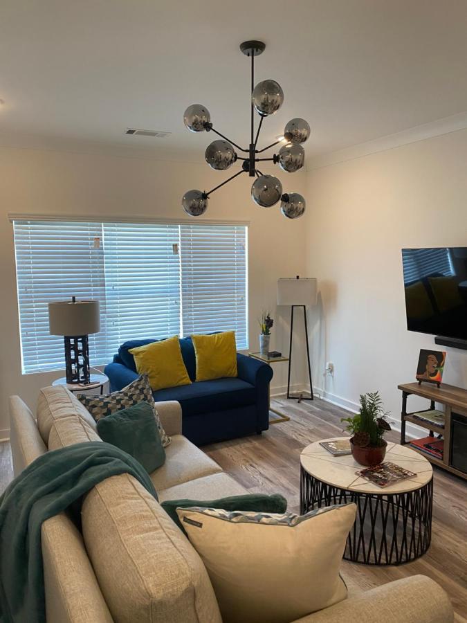 3bd Flex Townhome In Gated Community Holiday home Atlanta
