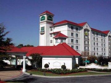 La Quinta By Wyndham Atlanta Ballpark/galleria Hotel 3*