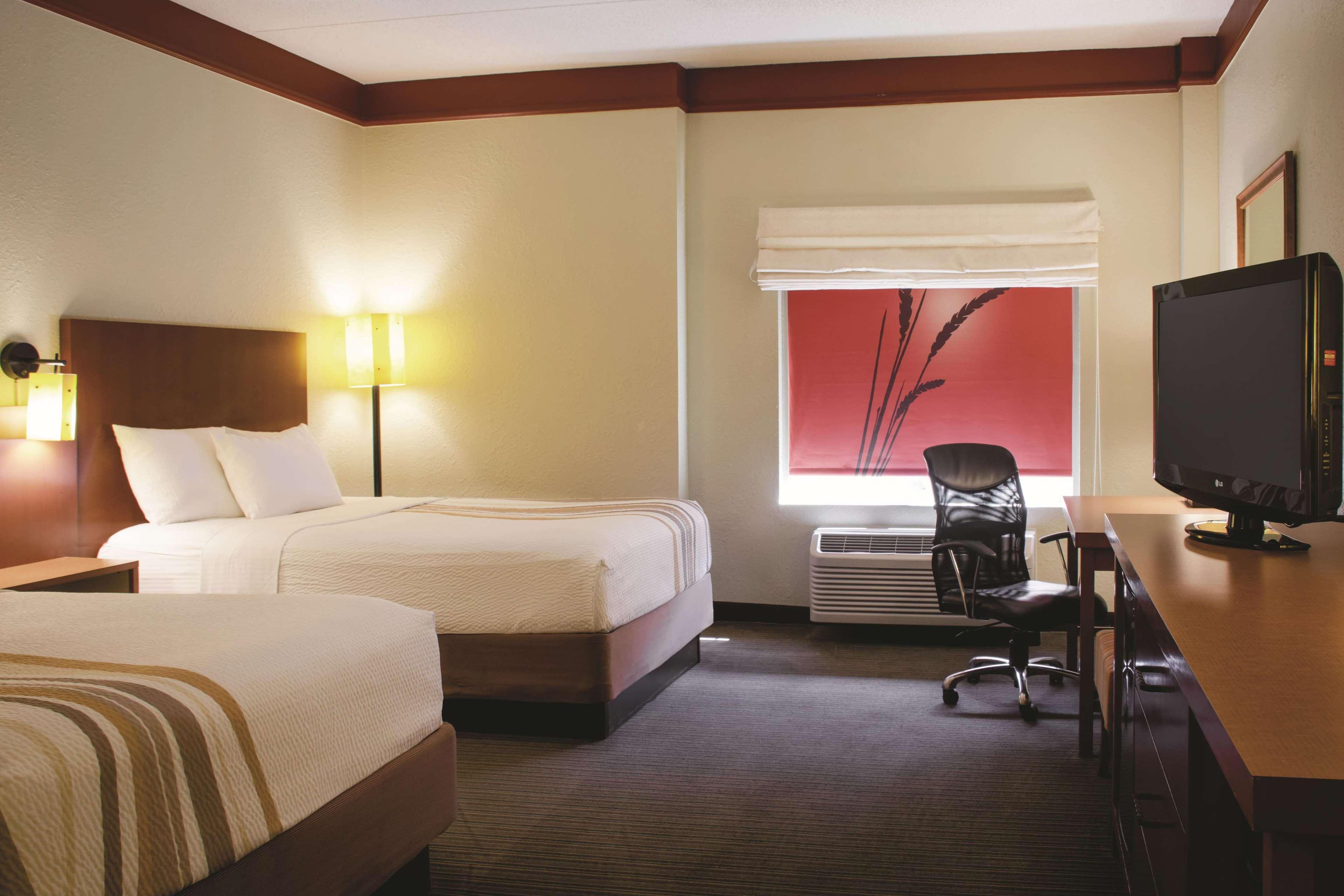 La Quinta By Wyndham Atlanta Ballpark/galleria Hotel 3*