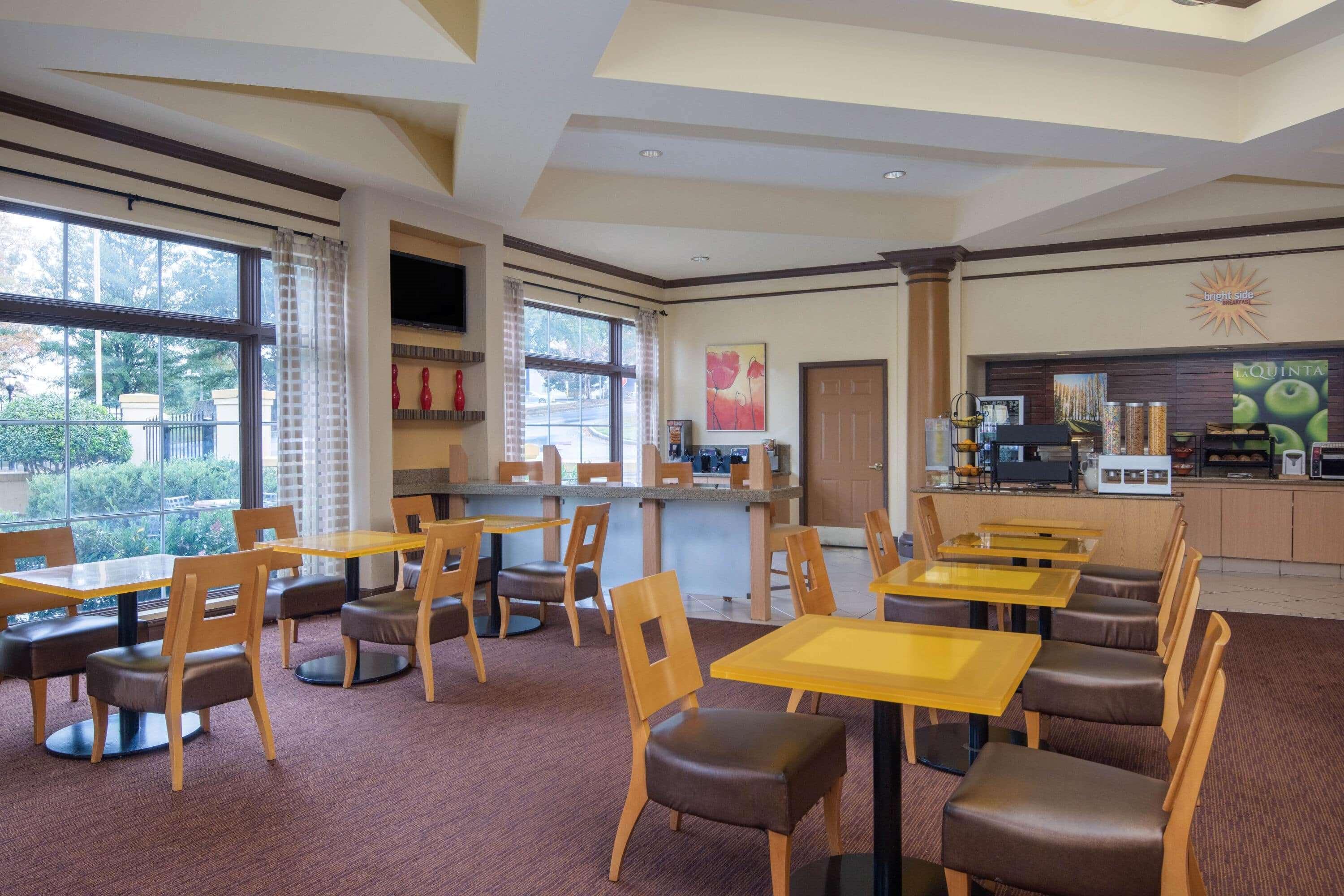 La Quinta By Wyndham Atlanta Ballpark/galleria 3*