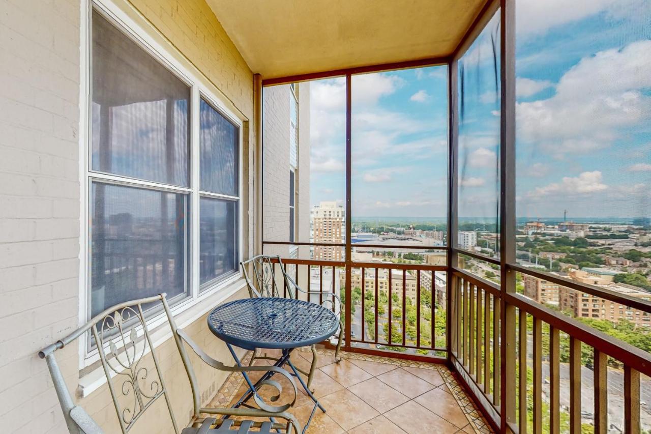 Peachtree Towers Apartment *