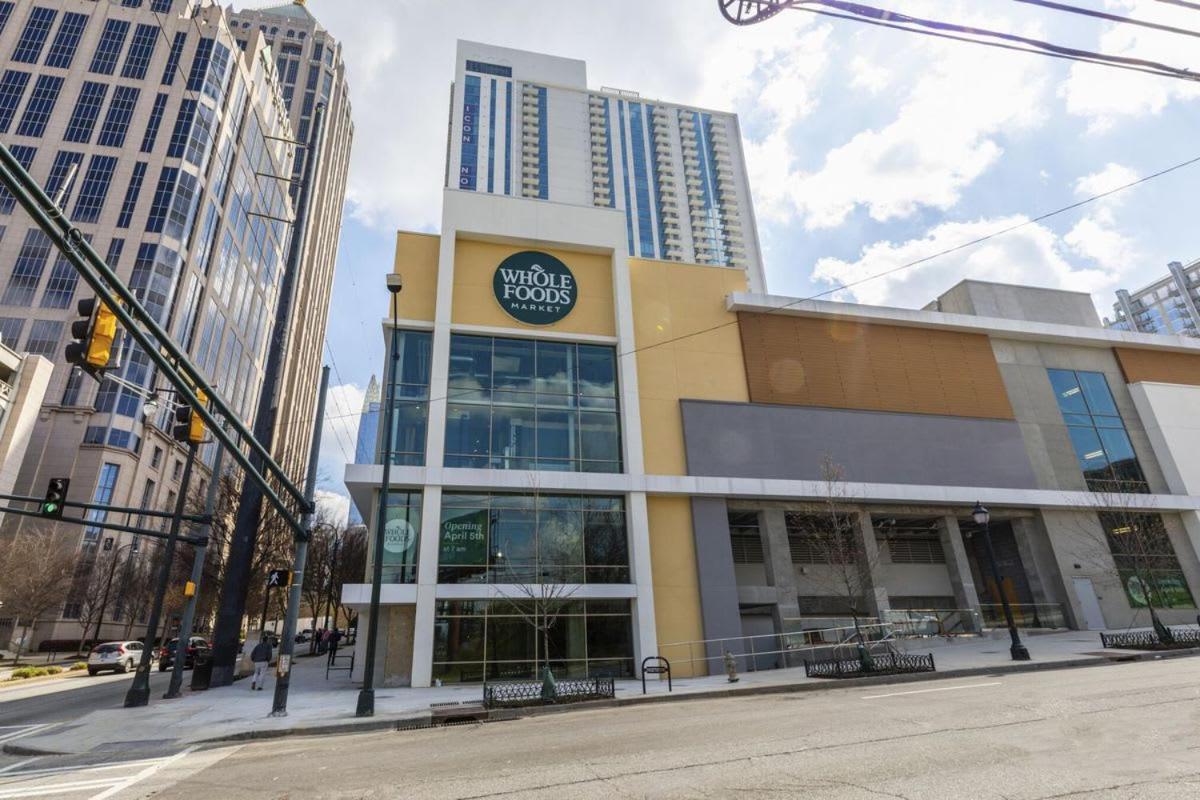 Apartment Modern Marvels Atlanta