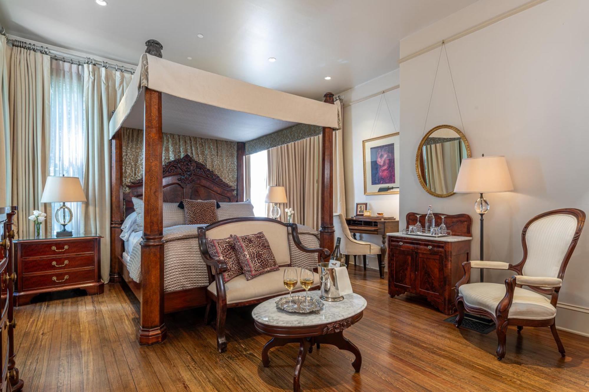 Stonehurst Place 4*