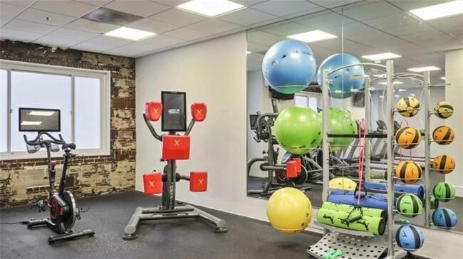 Crest At Peachtree 215 Spacious 1 Bd 1 Bth *