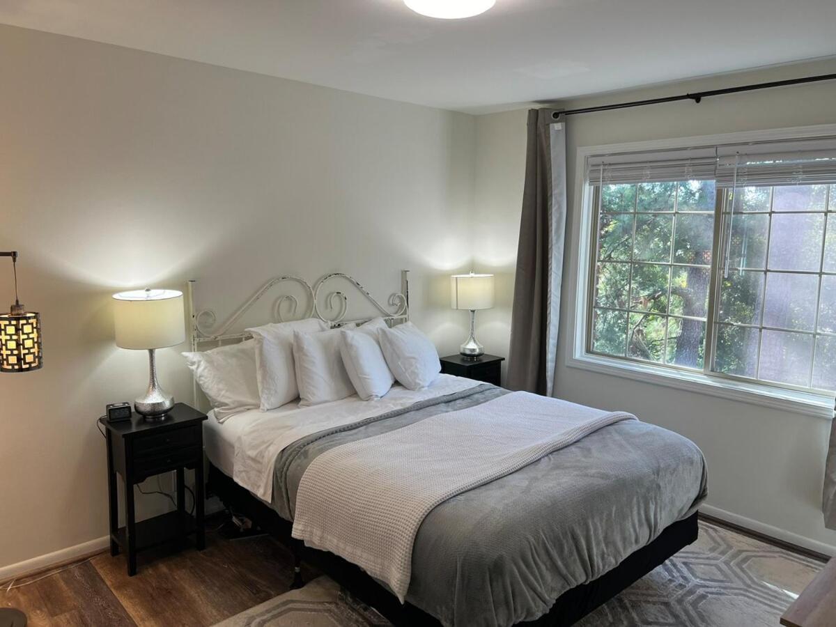 Apartment Just Peachy 2br 2ba Private Luxury Atlanta
