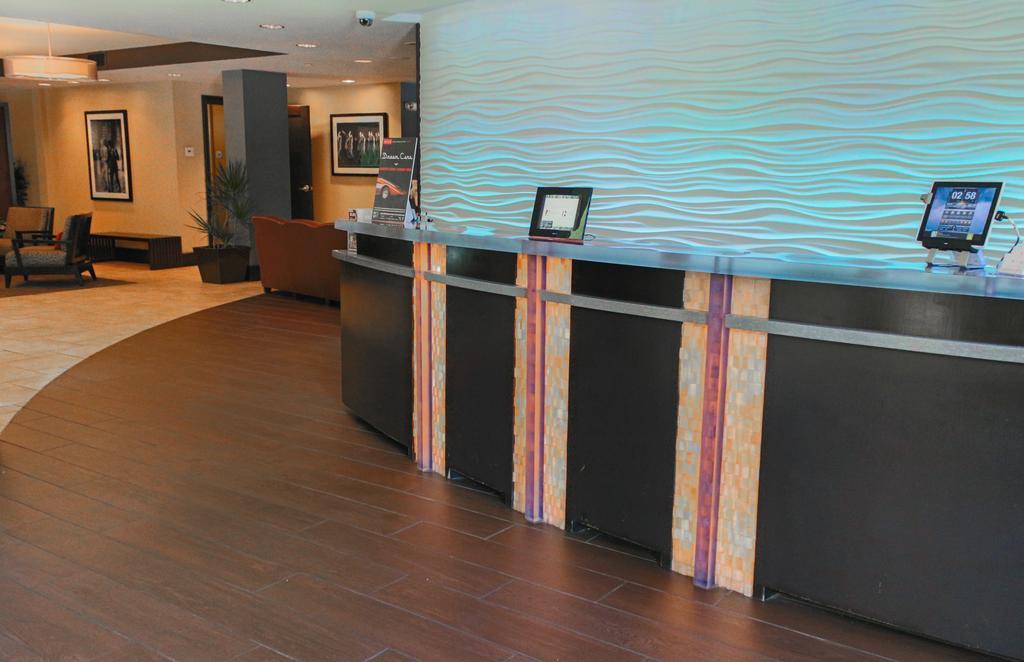 Artmore Hotel 3*