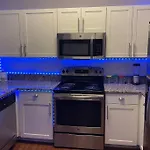 Midtown Beautiful Luxury Apartment