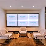 Reverb By Hard Rock Atlanta Downtown