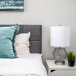 Atlanta Downtown! 1 Free Parking! Lm1Q1T