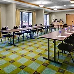 Holiday Inn Express Hotel & Suites Atlanta Buckhead By Ihg