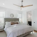Hedge Haus