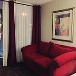 Cheshire Motor Inn