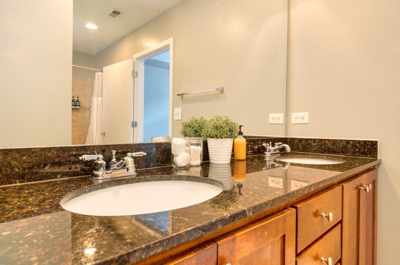 Kasa Downtown 4*