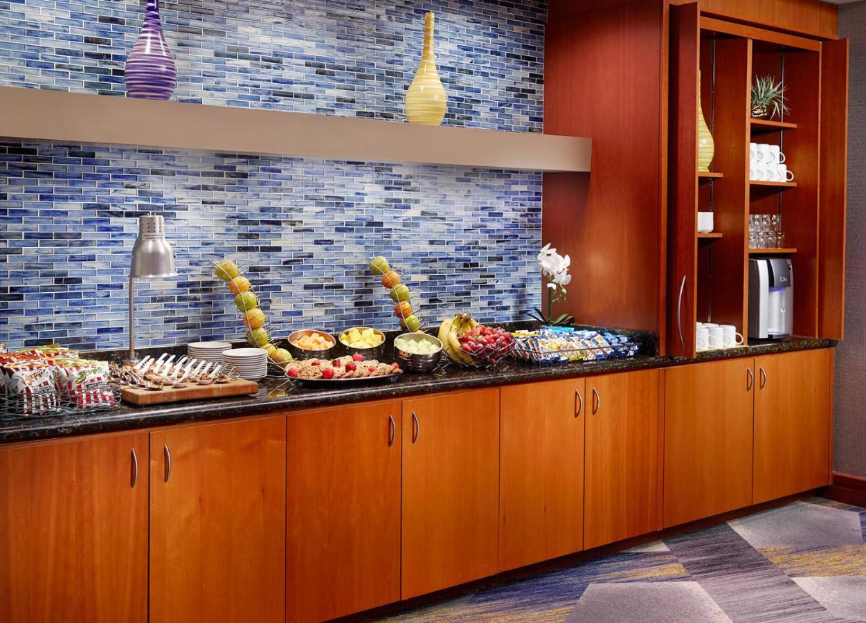 Georgia Tech And Conference Center Hotel
