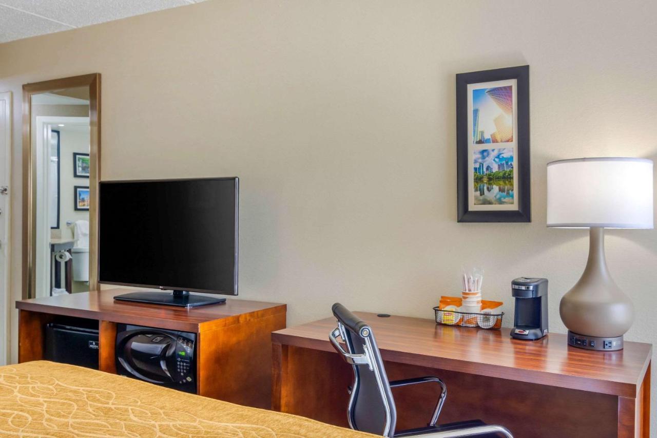 Inn Comfort Airport