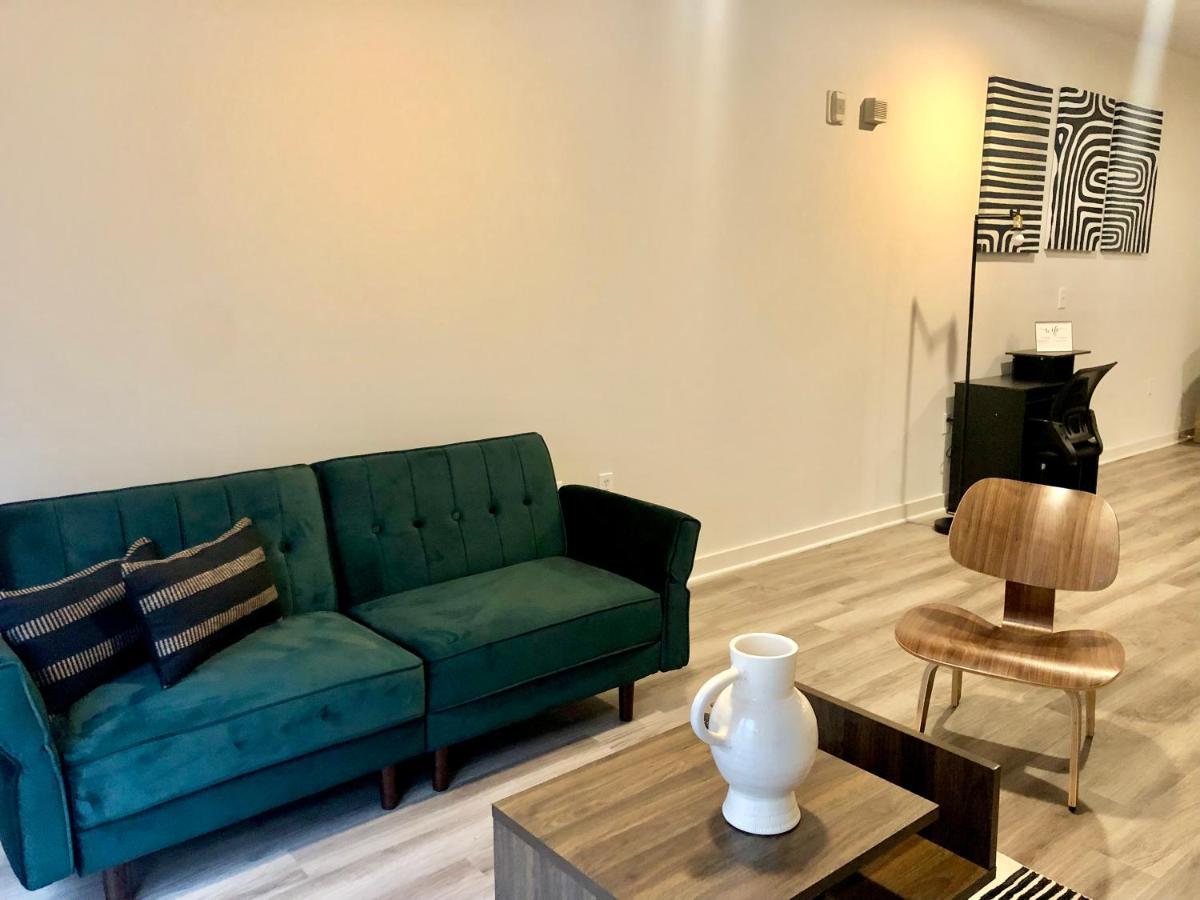 Apartment Emerald Oasis In Atlanta's Buckhead/midtown Atlanta
