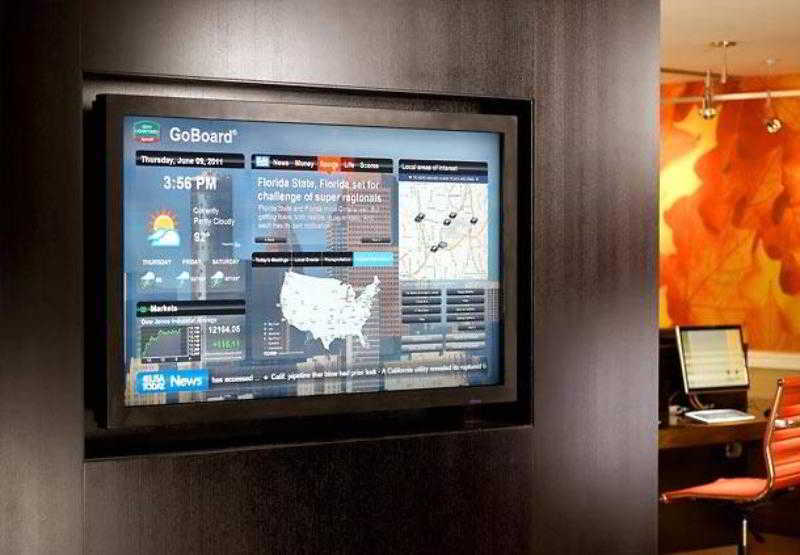 Hotel Courtyard By Marriott Atlanta Airport South/sullivan Road College Park
