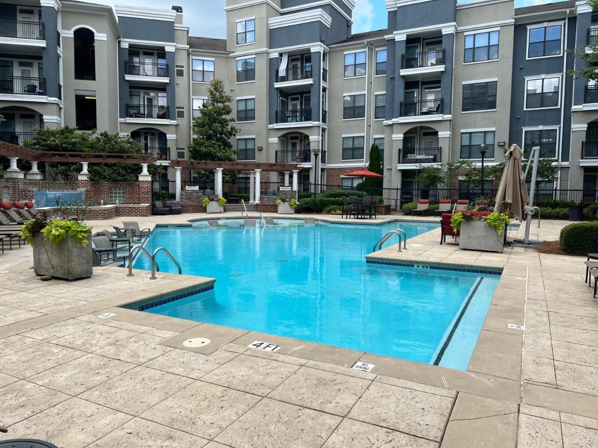 Apartment Midtown's Oasis *