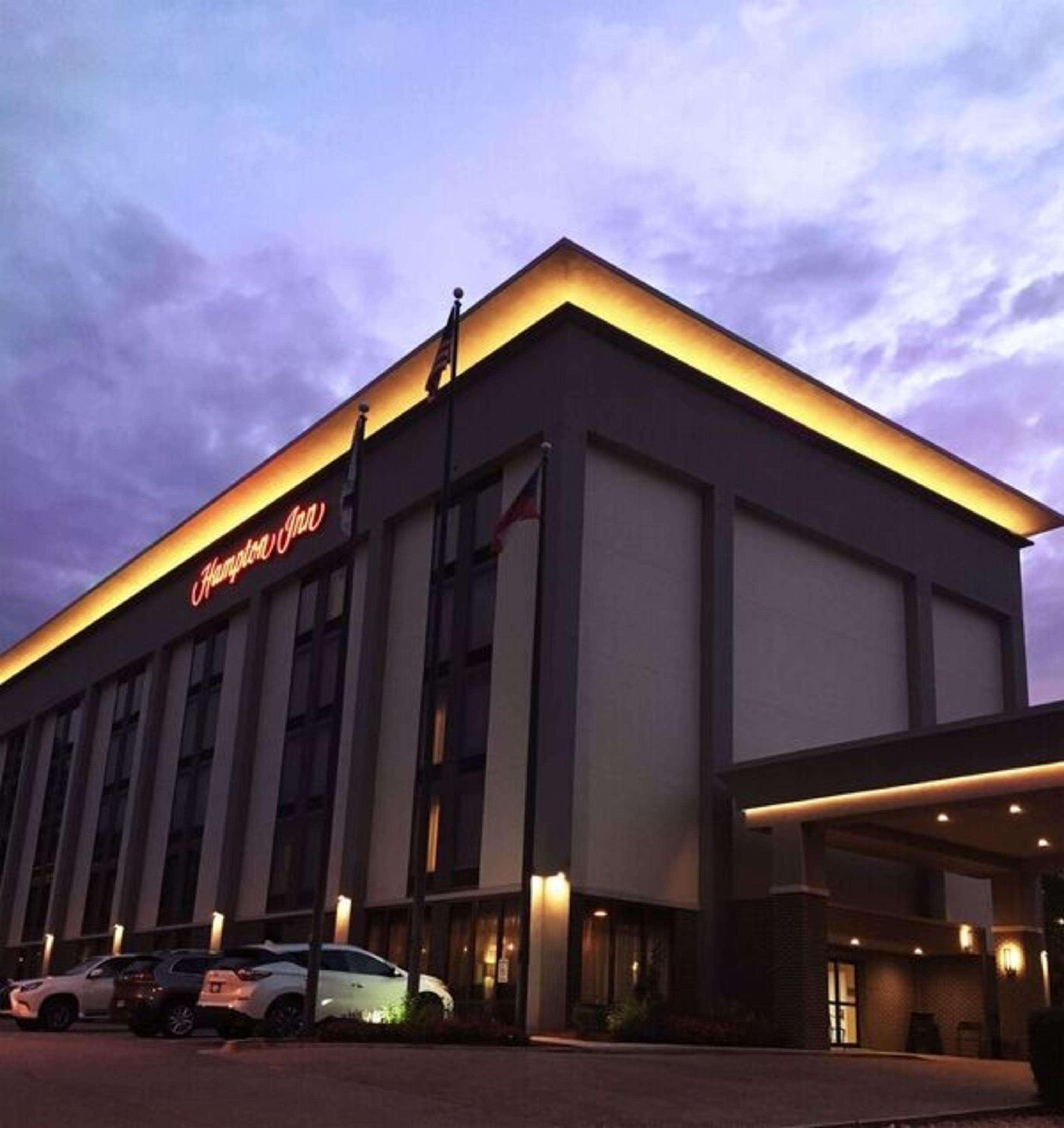 Hampton Atlanta-north 3*