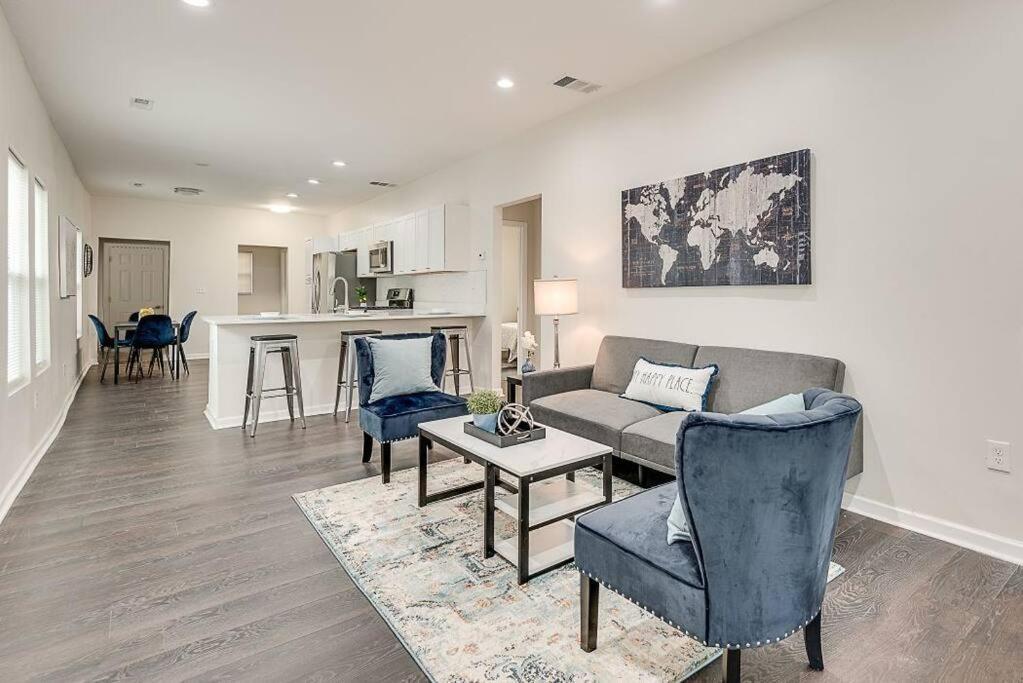 Holiday home Luxury 3-bedroom Bungalow W/free Fenced-in Parking Atlanta