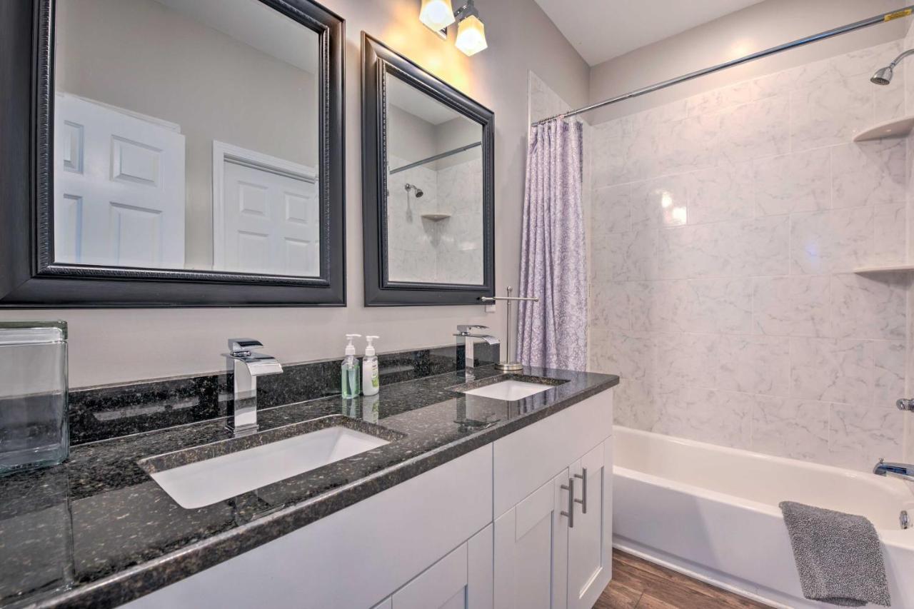 Holiday home Chic Less Than 4 Mi To Mercedes-benz Stadium!
