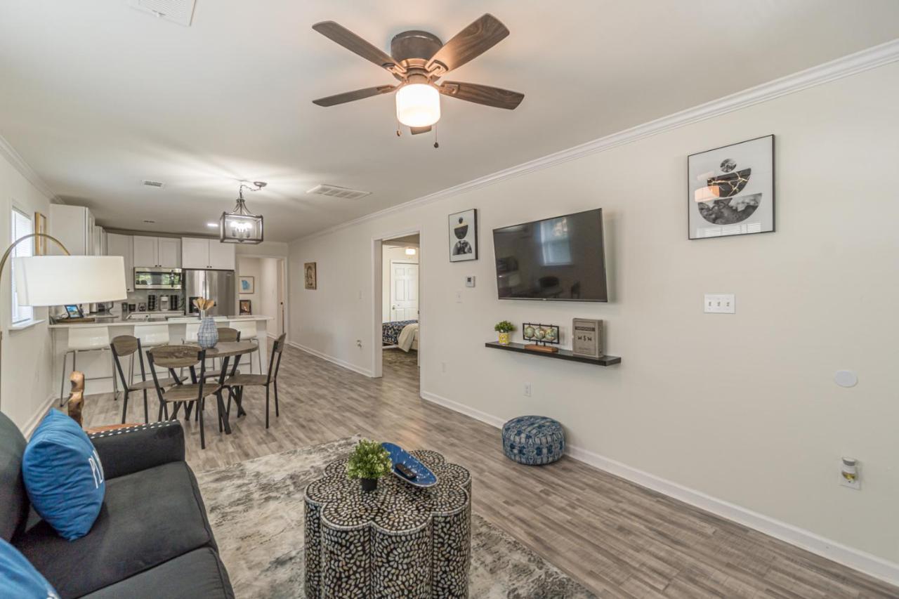 Modern Chique Pittsburgh - 10 Mins To Midtown Holiday home *