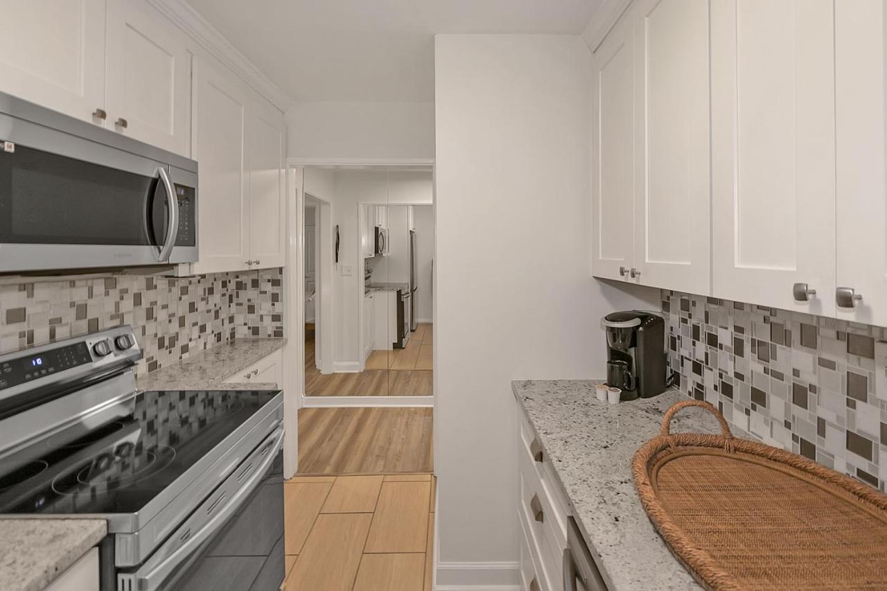Modern Twist In A Historic Building, Sleeps 6 * Atlanta