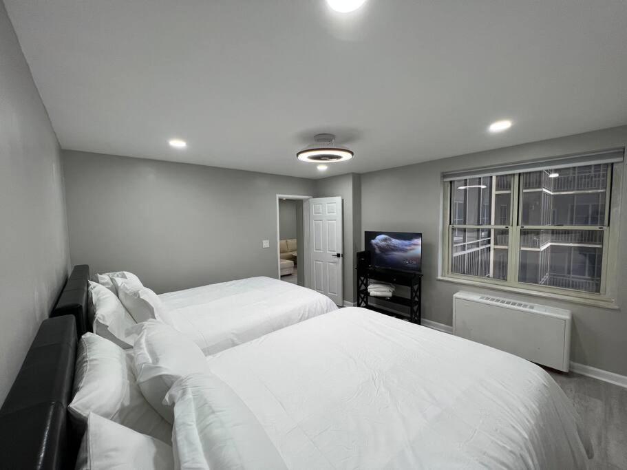 11g-2br/2b Atl Walk2 America Mart, Parking Atlanta