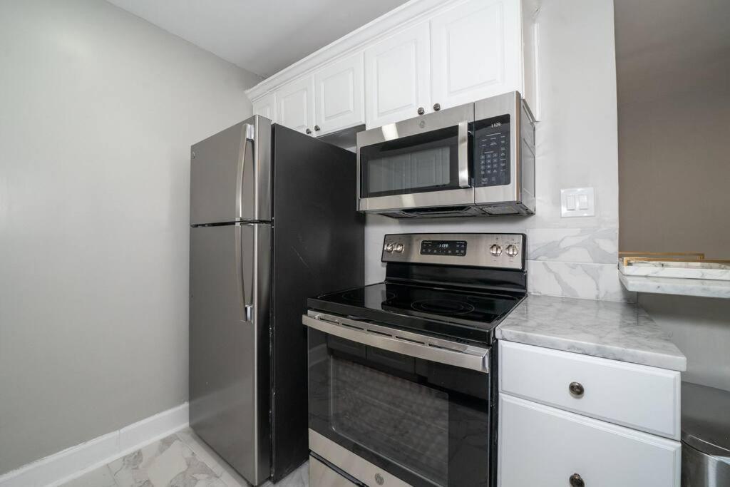 Apartment 11g-2br/2b Atl Walk2 America Mart, Parking Atlanta