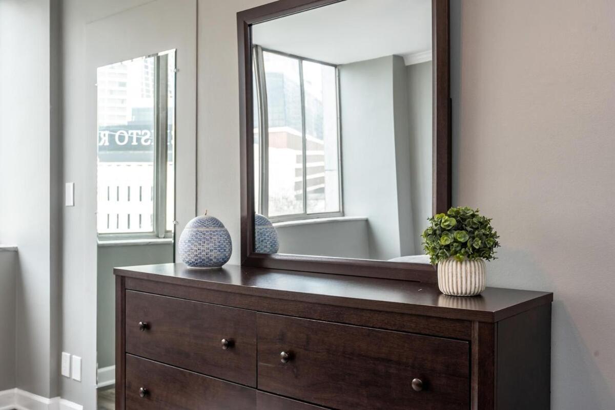 Apartment Atl Downtown Onsite Parking 2b View King Bed Lm601 Atlanta