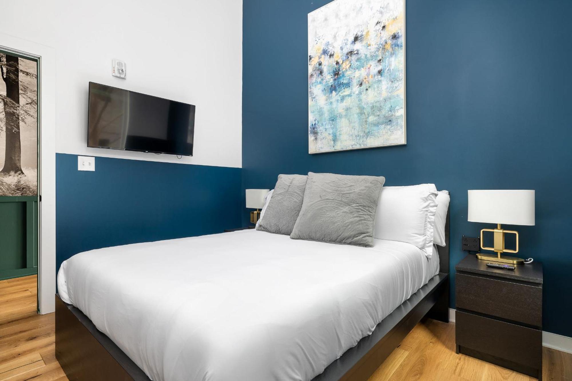Apartment Verdant Statuesque Intimate Acropolis Views Of Famous Park *