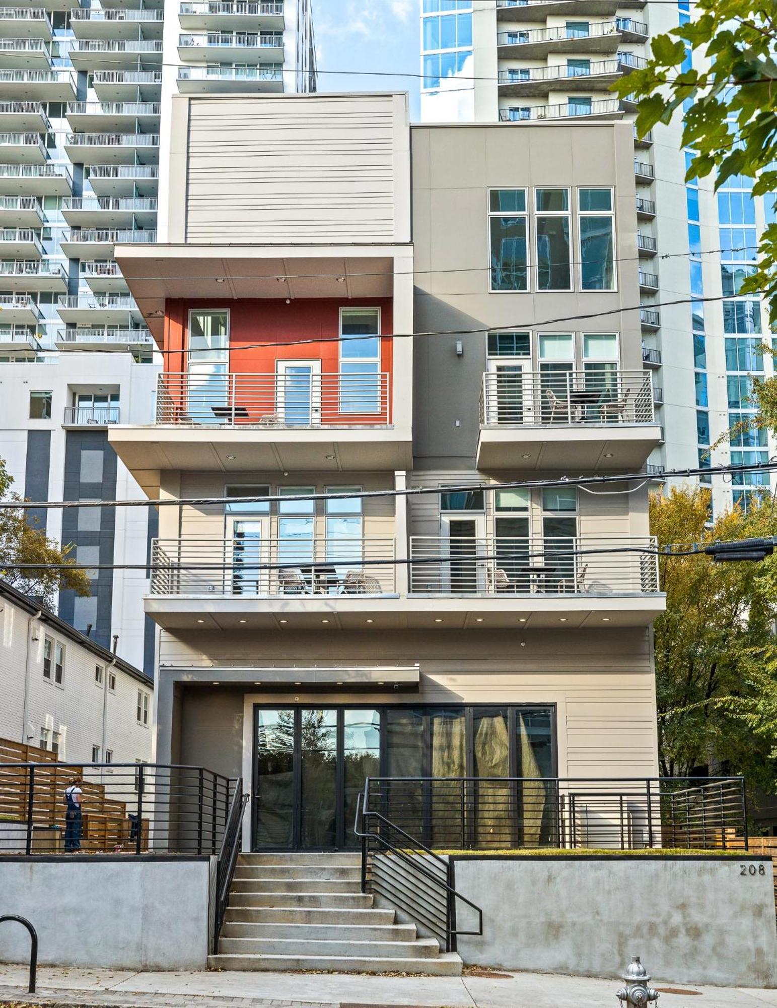 Verdant Statuesque Intimate Acropolis Views Of Famous Park