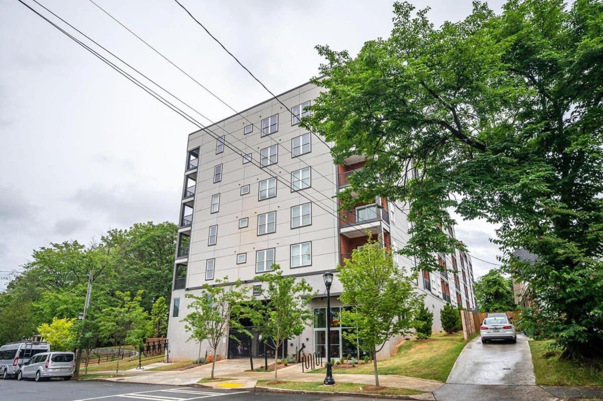 Downtown New Built Roof Balcony View 525pkwy Atlanta