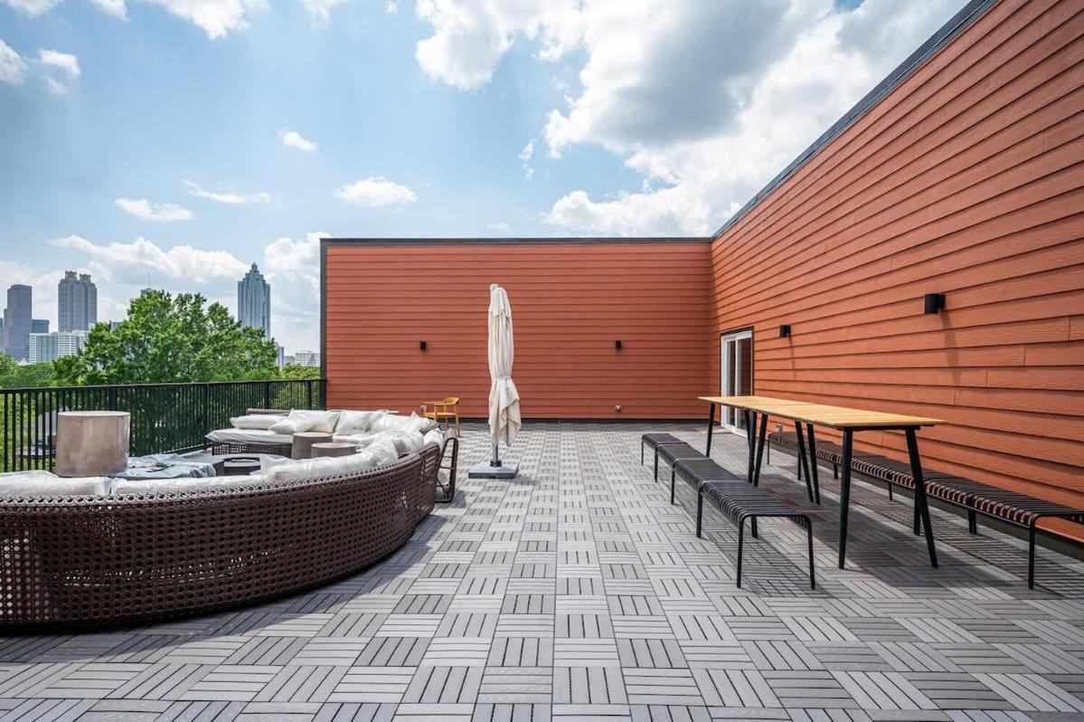 Holiday home Downtown New Built Roof Balcony View 525pkwy Atlanta