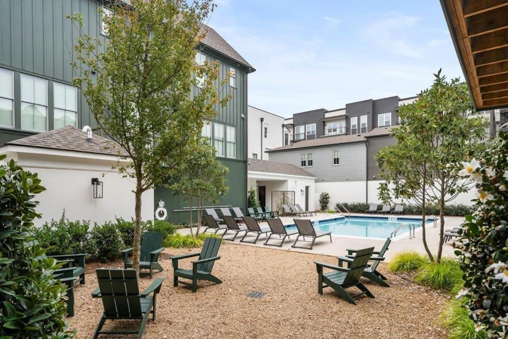 Hedge Haus Atlanta