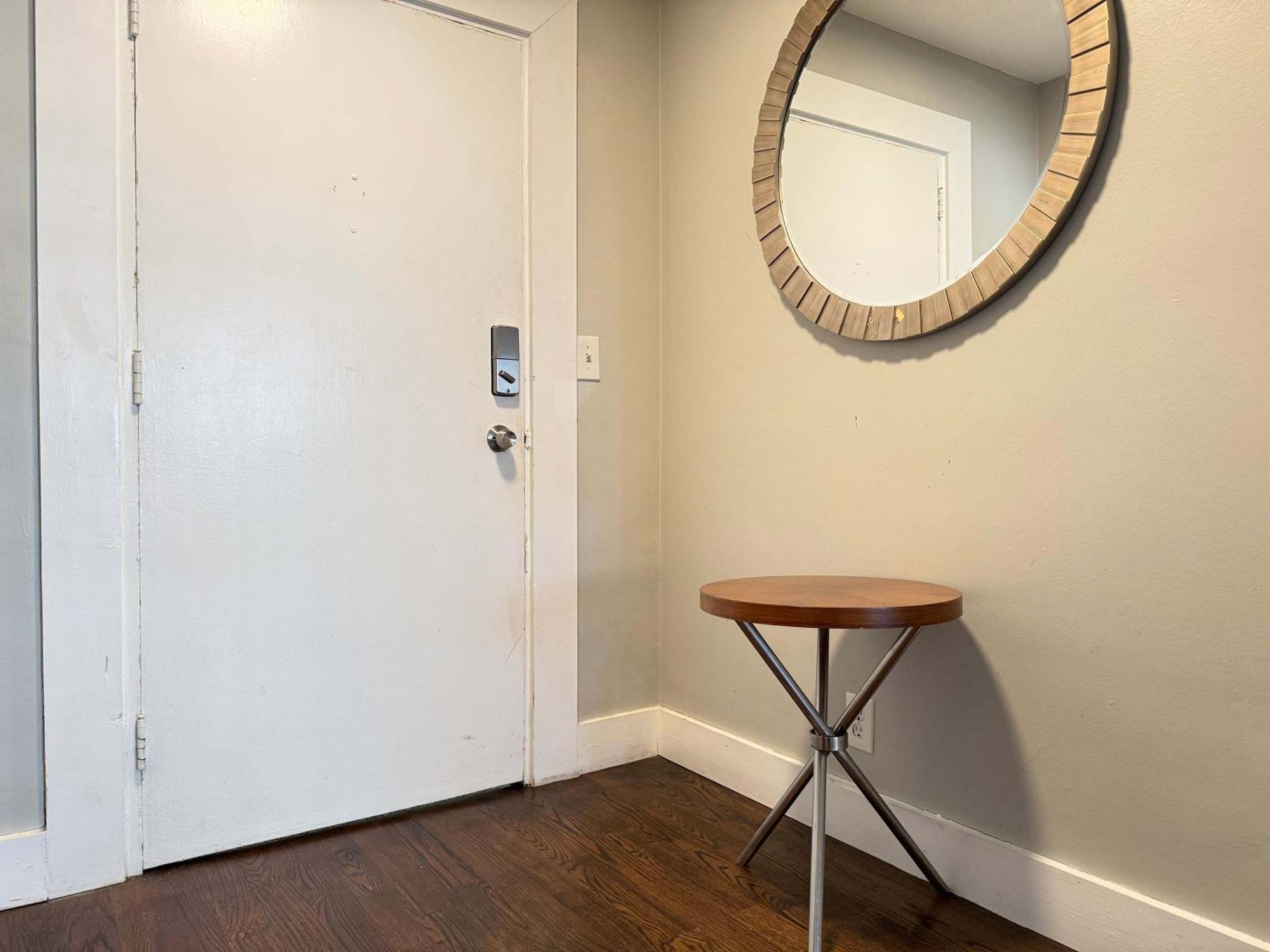 Atl Downtown 2br King Bed Free Parking Lm1702 Holiday home