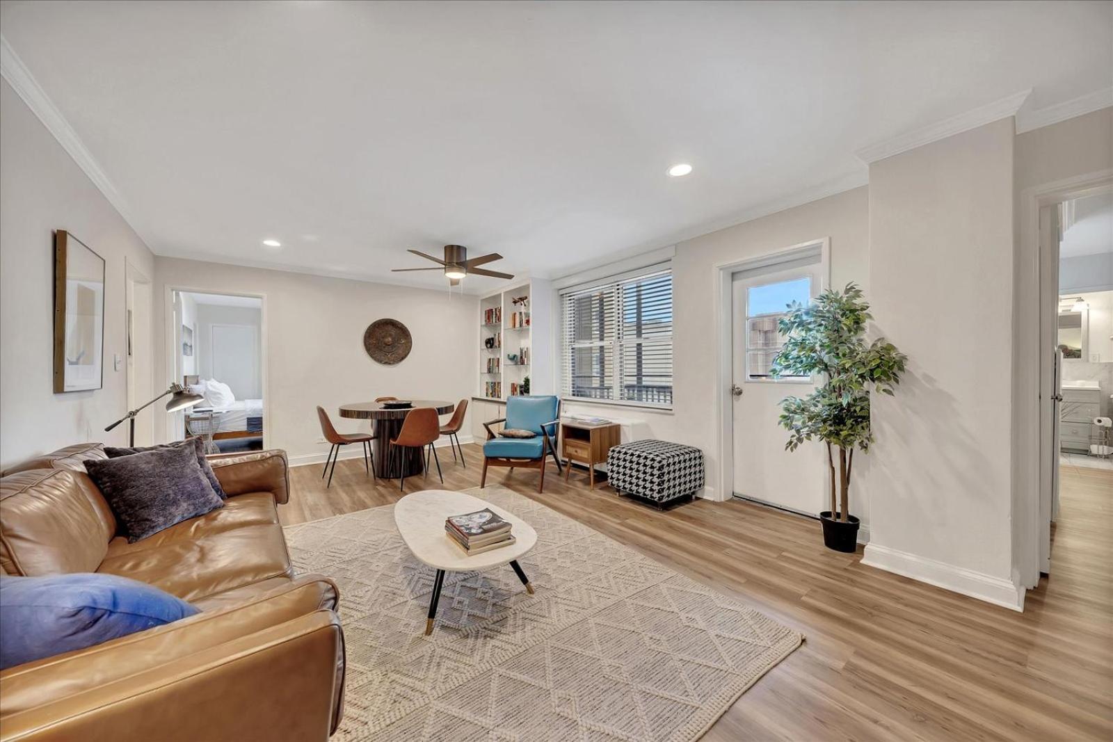 Modern Twist In A Historic Building, Sleeps 6 Atlanta