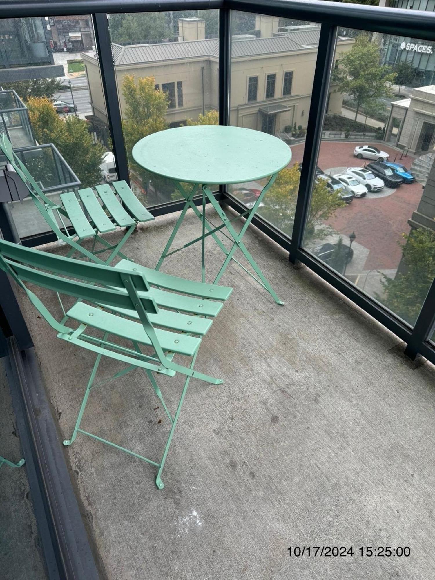 Apartment High Rise 2 Bedroom In A Great Location Apts *