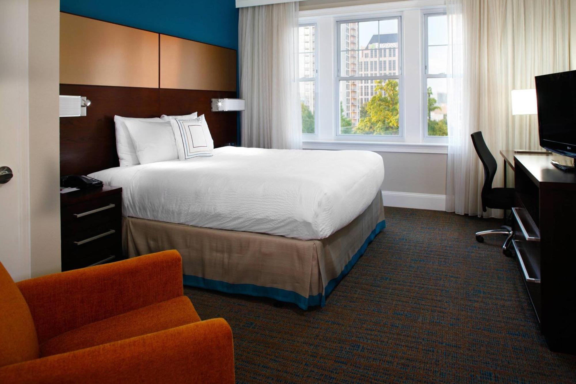 By Marriott Midtown/georgia Tech 3* Atlanta
