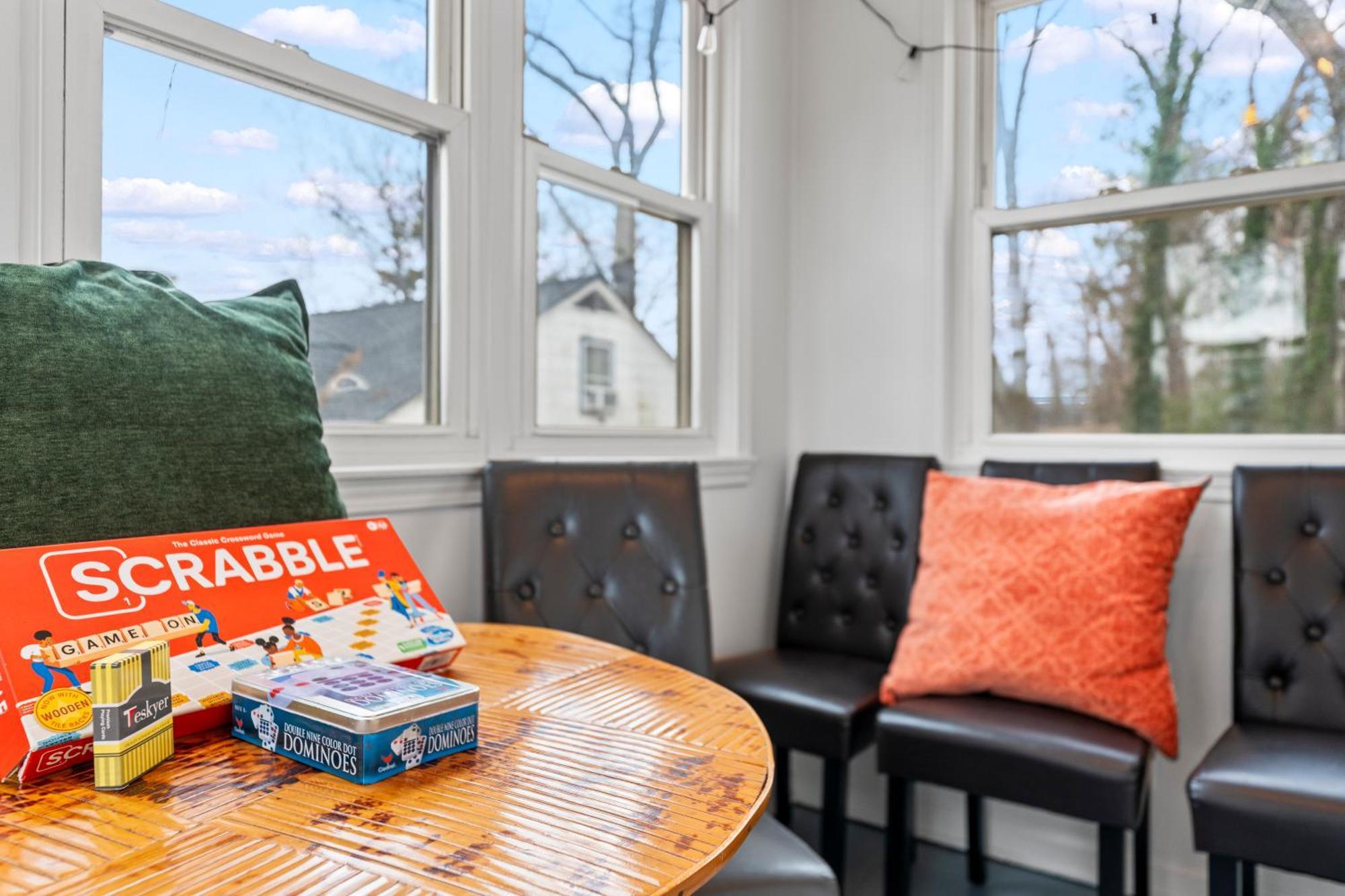 Second - 3 Bed 2 Bath 8 Minutes From Airport Holiday home Atlanta