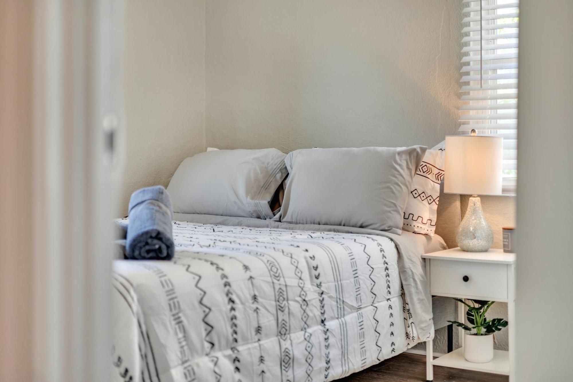 Unique 2br Less Than A Mile From The Zoo! * Atlanta