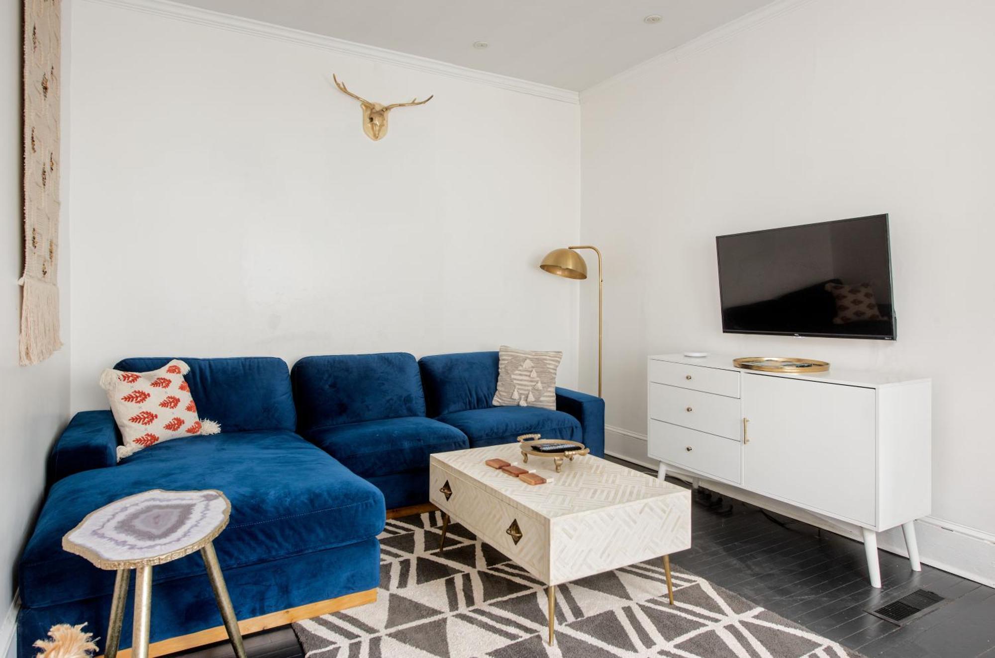Stag Apartment