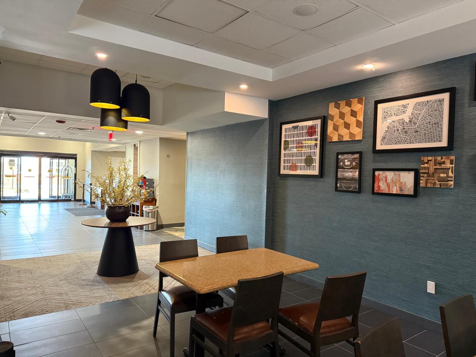 Four Points By Sheraton College Park Atlanta Airport Forest Park