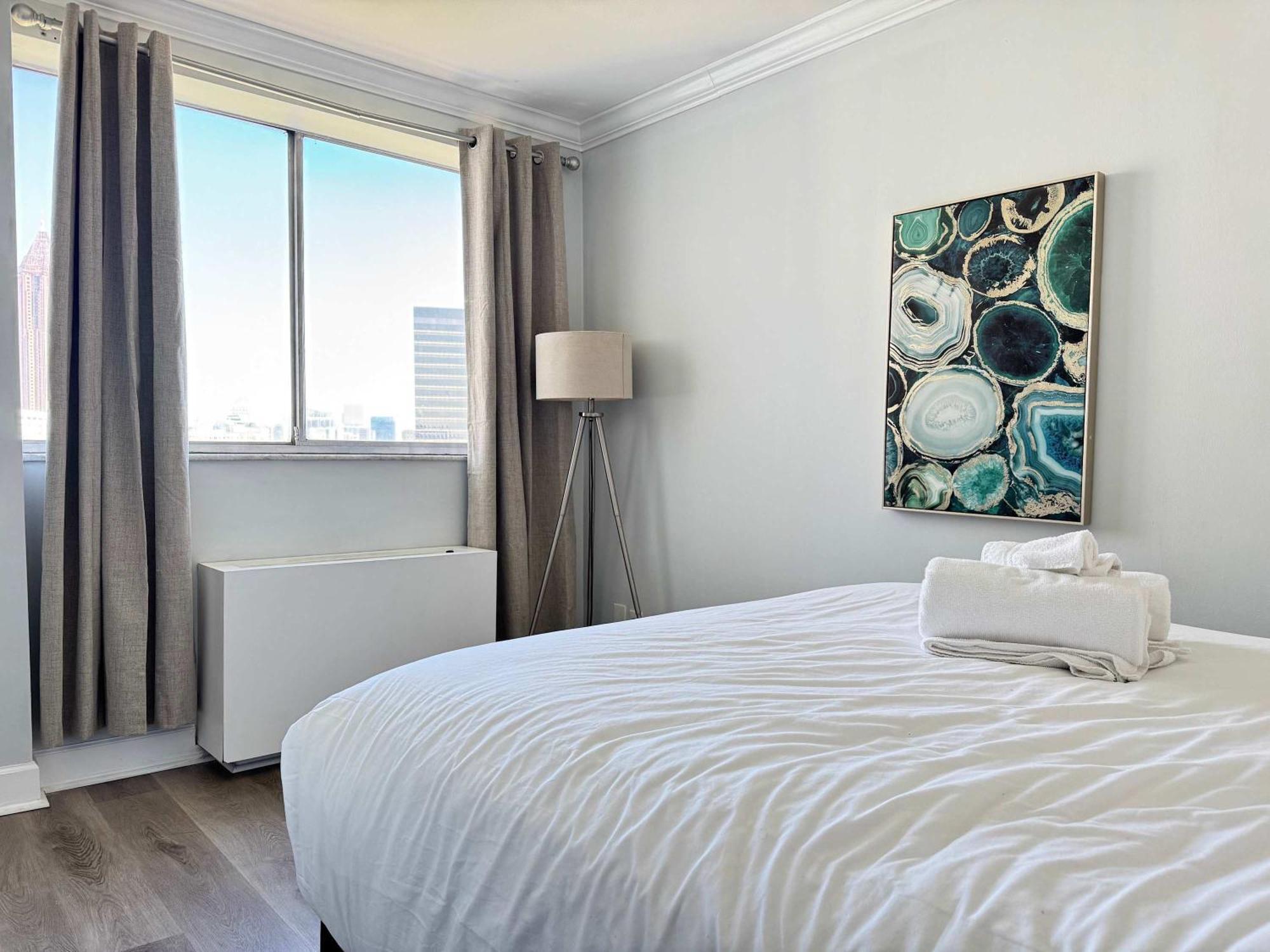 Holiday home Downtown! Life! Onsite Parking Lm1701 *