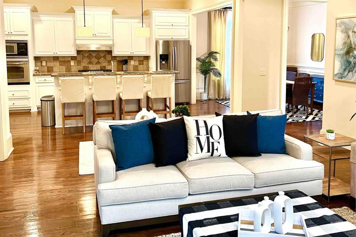 Luxury Buckhead Executive Oasis For Family Or Work * Atlanta