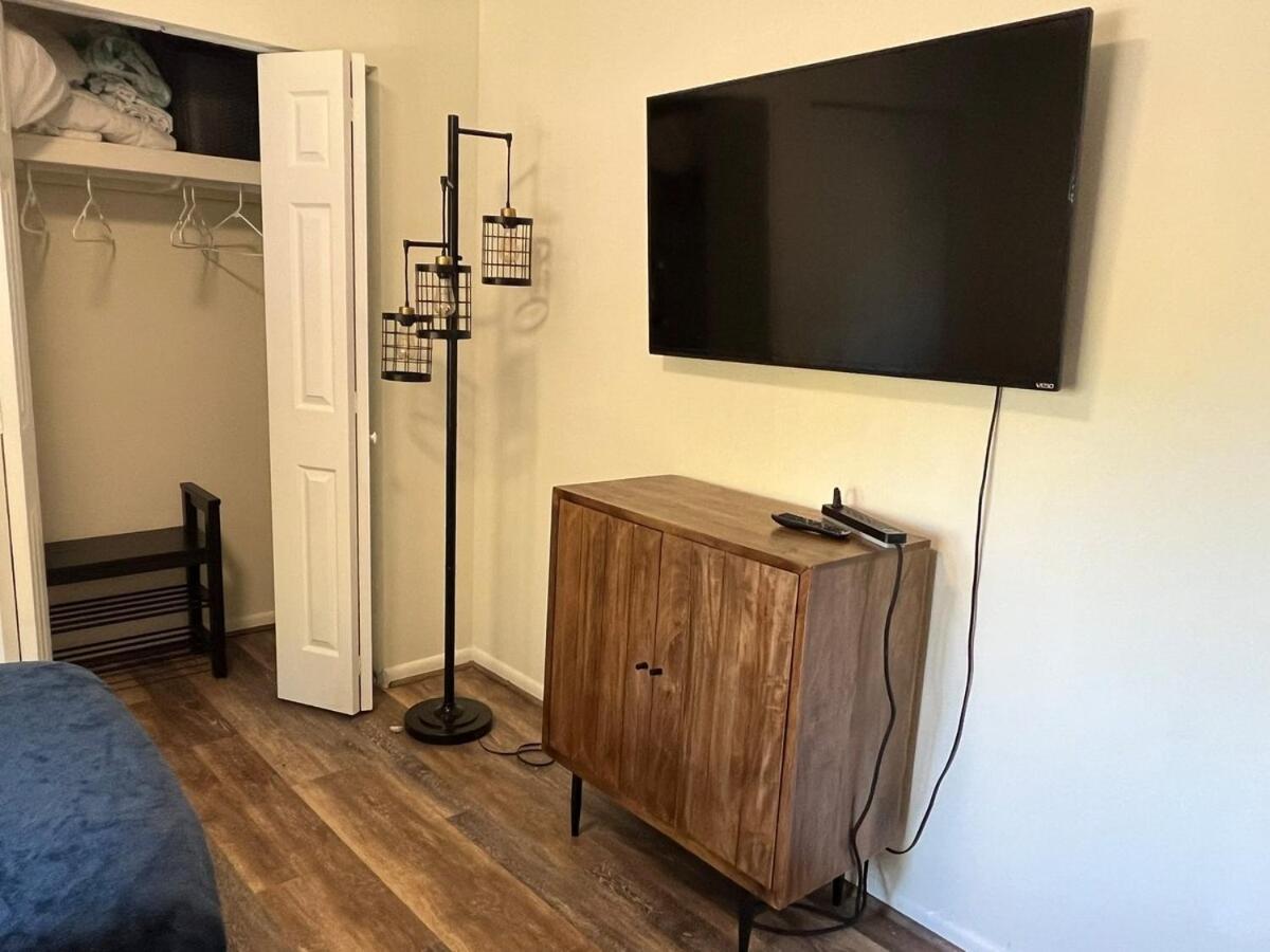 Just Peachy 2br 2ba Private Luxury Apartment *