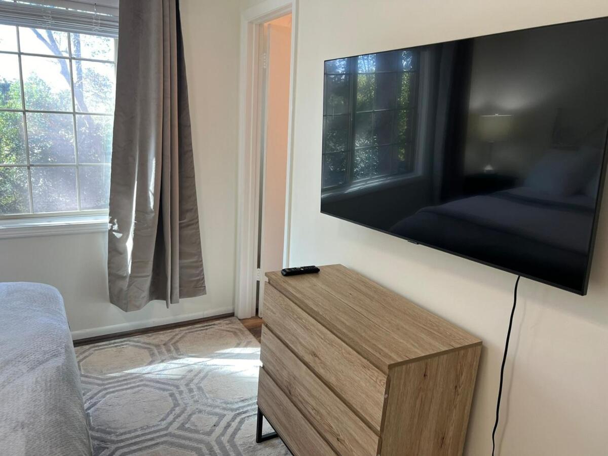 Just Peachy 2br 2ba Private Luxury