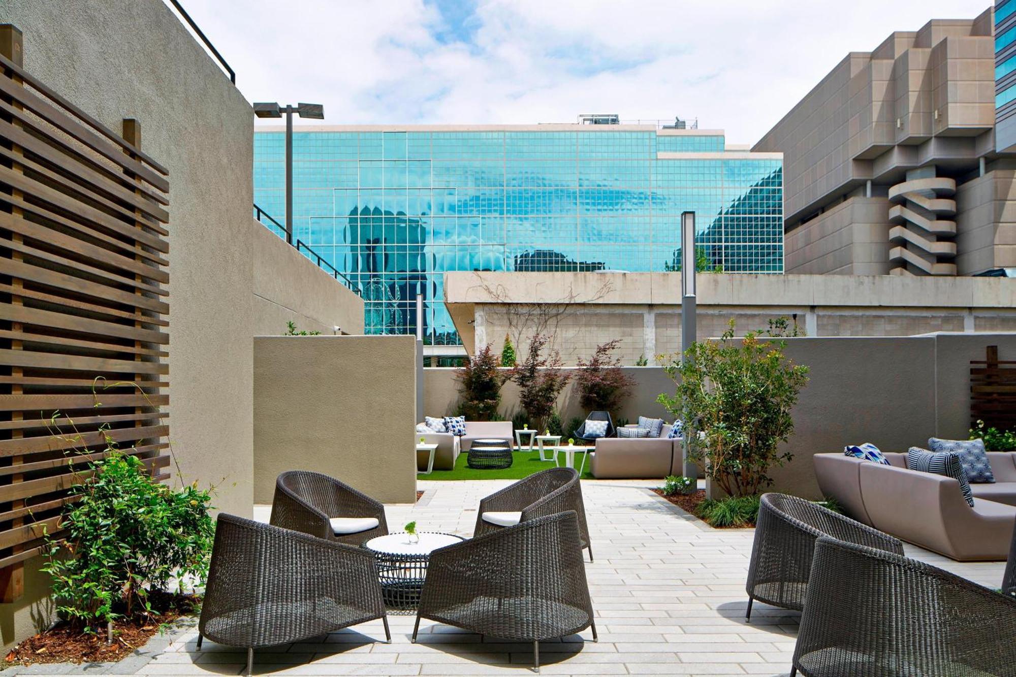 Ac Downtown 3*