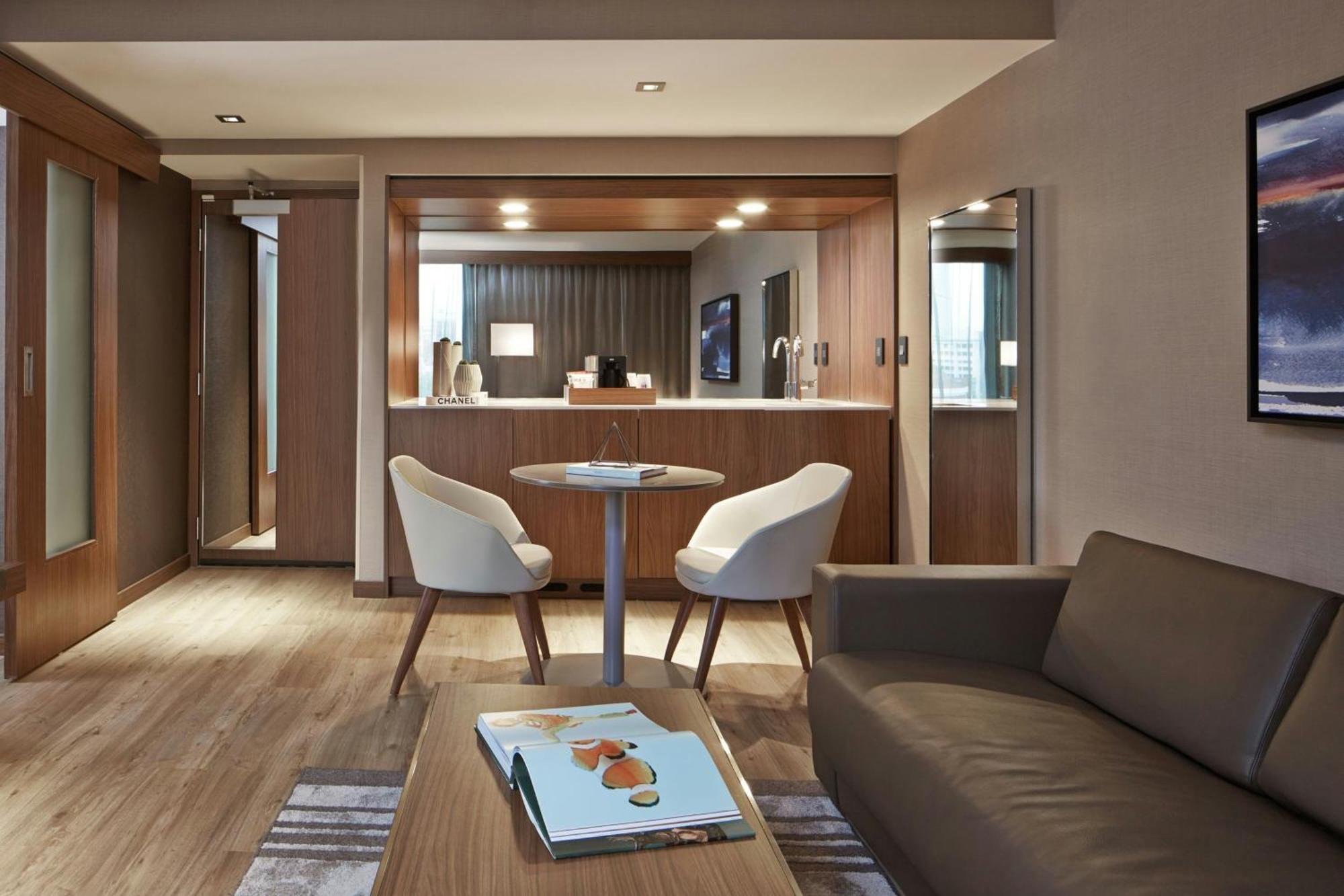 Ac Downtown Hotel 3*